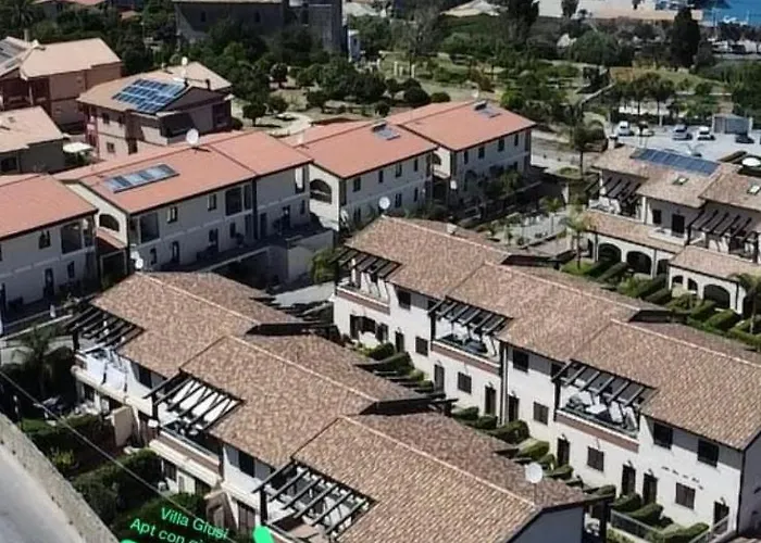 Lägenhet Giusi Tropea